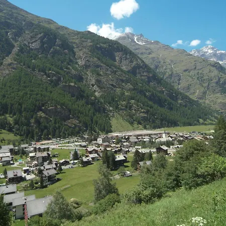 アパート A-1 By Interhome *